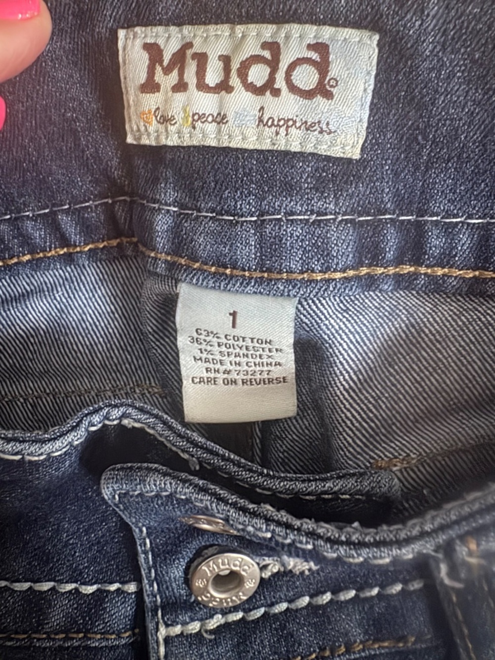 MUDD Jean shorts - Picture 4 of 4